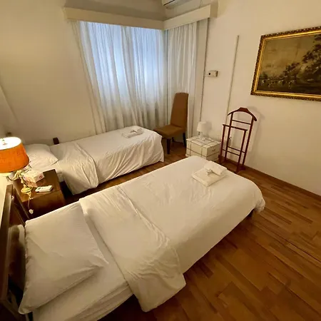 Comfortable Corporate In The Heart Of The Aiantos By Platform 357 * ניקוסיה