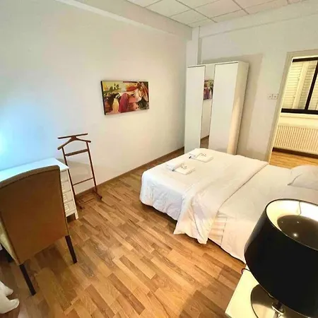 아파트 Comfortable Corporate In The Heart Of The Aiantos By Platform 357 *